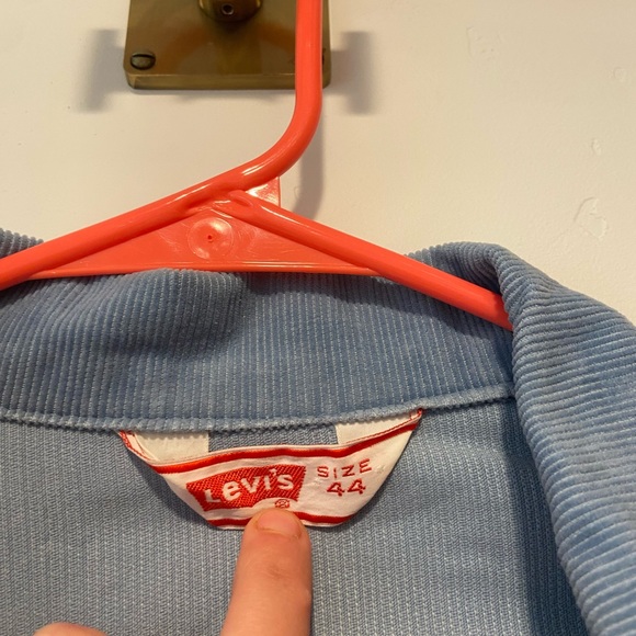 LEVIS JACKET!! - Picture 2 of 2